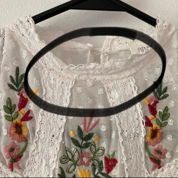 Embroidered Victorian Inspired Boho Blouse XS - Picture 11 of 11